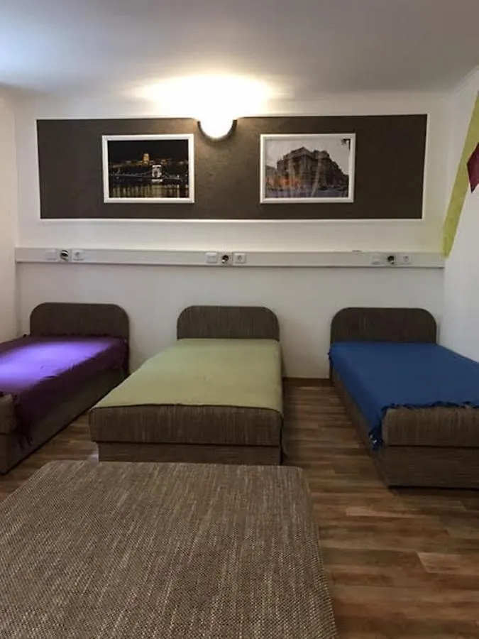 Opera Hostel Budapest Magyarország