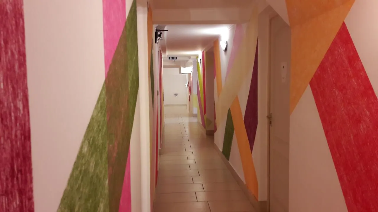 Opera Hostel Budapest