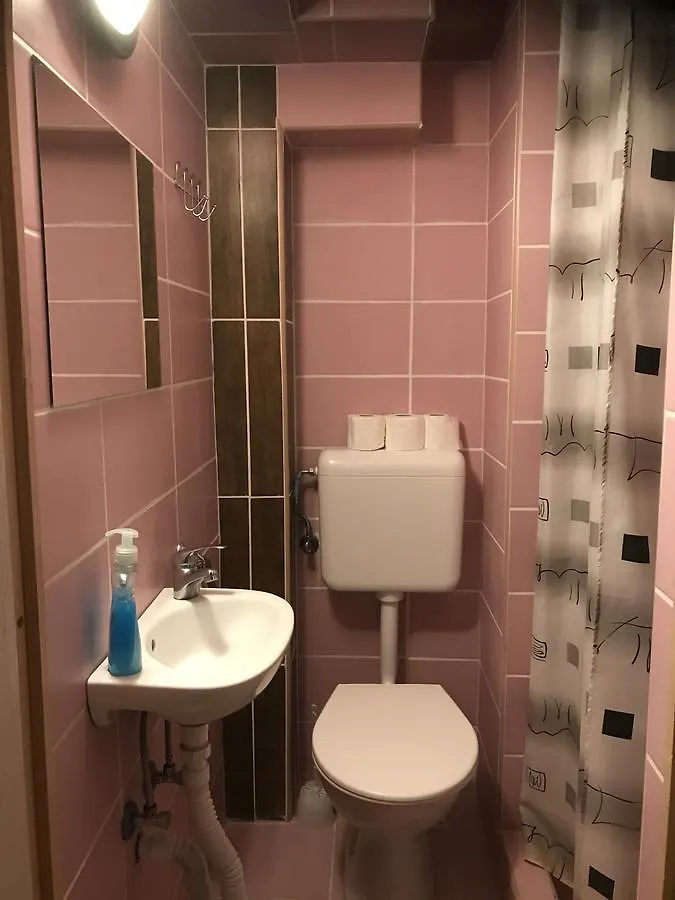 Opera Hostel Budapest 0*,