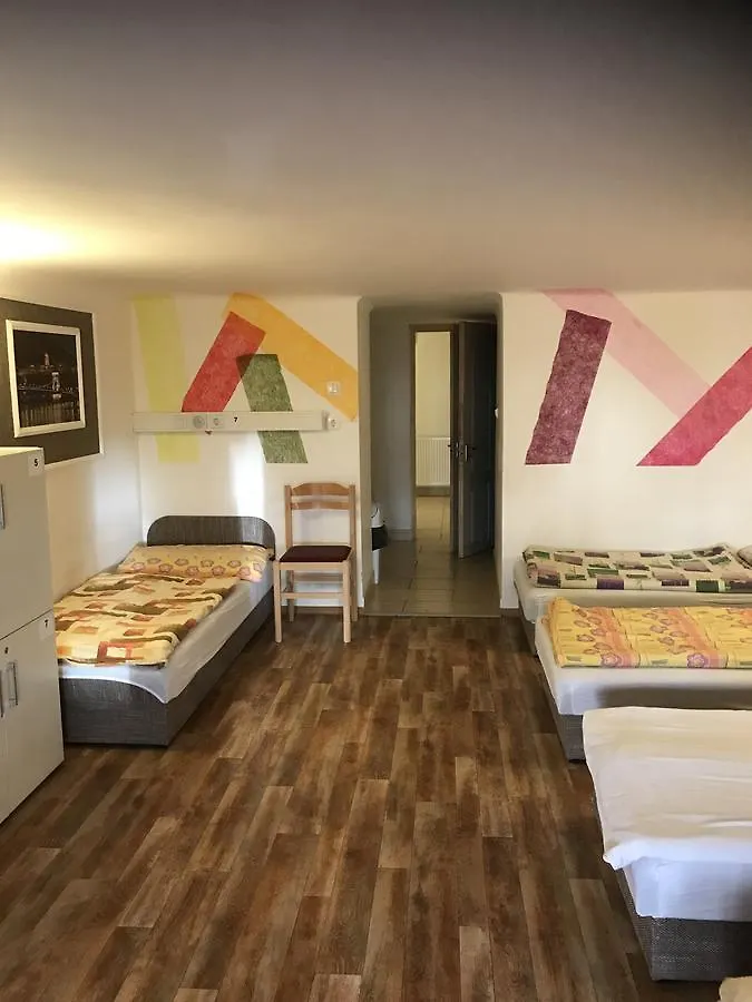Opera Hostel Budapest